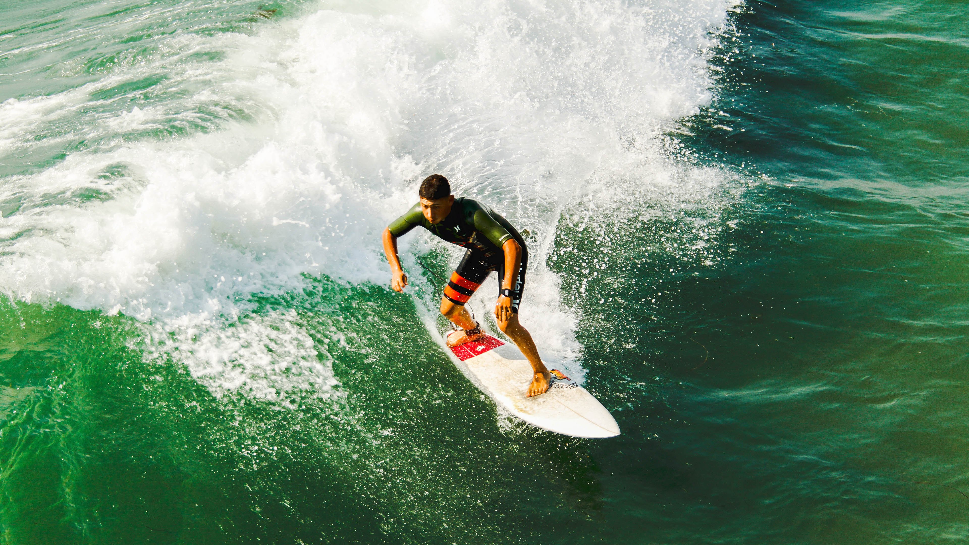 绝境翻盘!韩国队逆转波兰,奥恰洛夫惊艳全场成经典